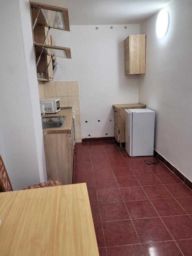 Penzion Duong Apartments Karlsbad Buitenkant foto